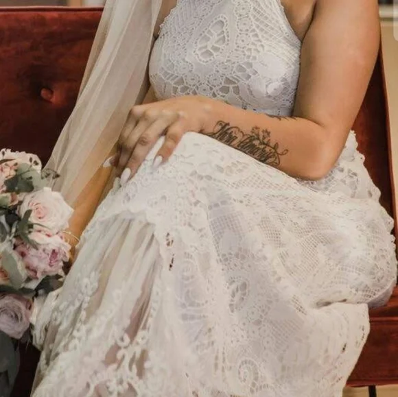 Spell and the Gypsy Bride Casablanca Wedding Dress - Picture 1 of 12